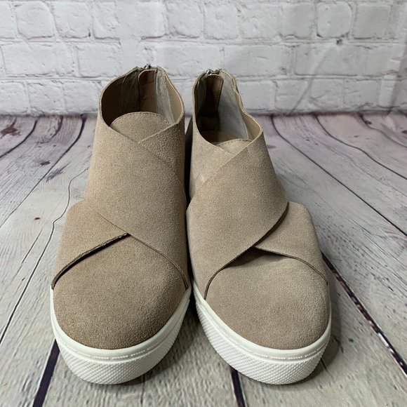 vander wedge sneaker